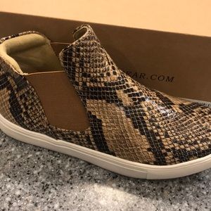 Coconuts by Matisse shoes in Harlan Tan Snake Skin